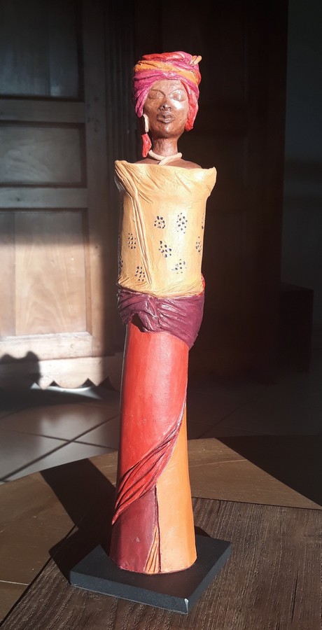 Statuette 49